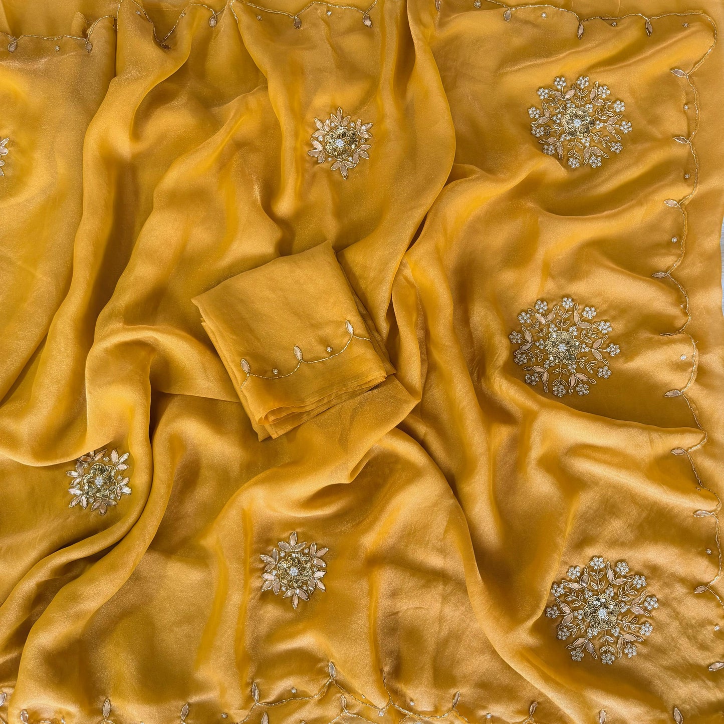 soft two tone tissue Saree