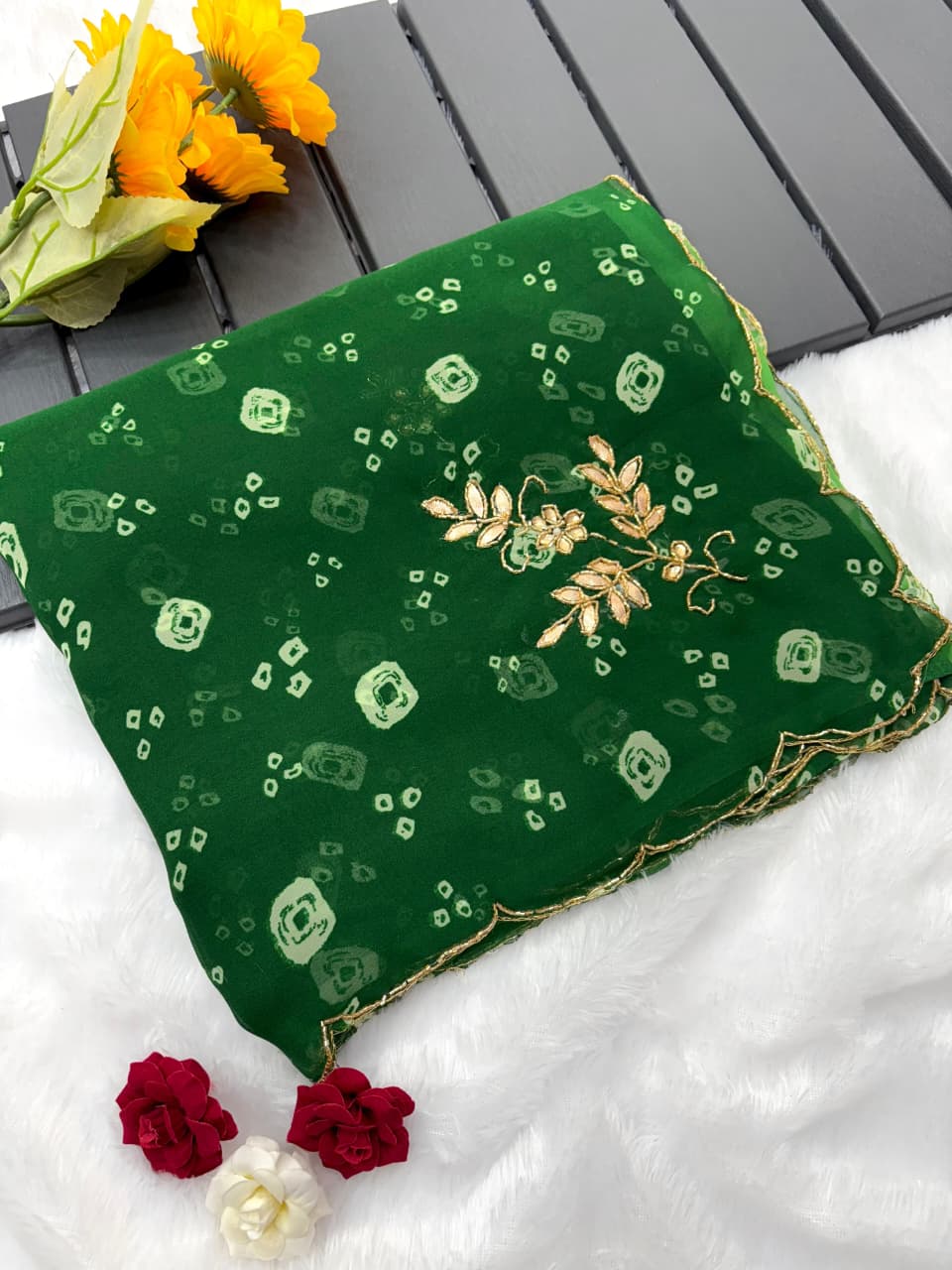 ✨Premium Georgette Bandhej Saree ✨