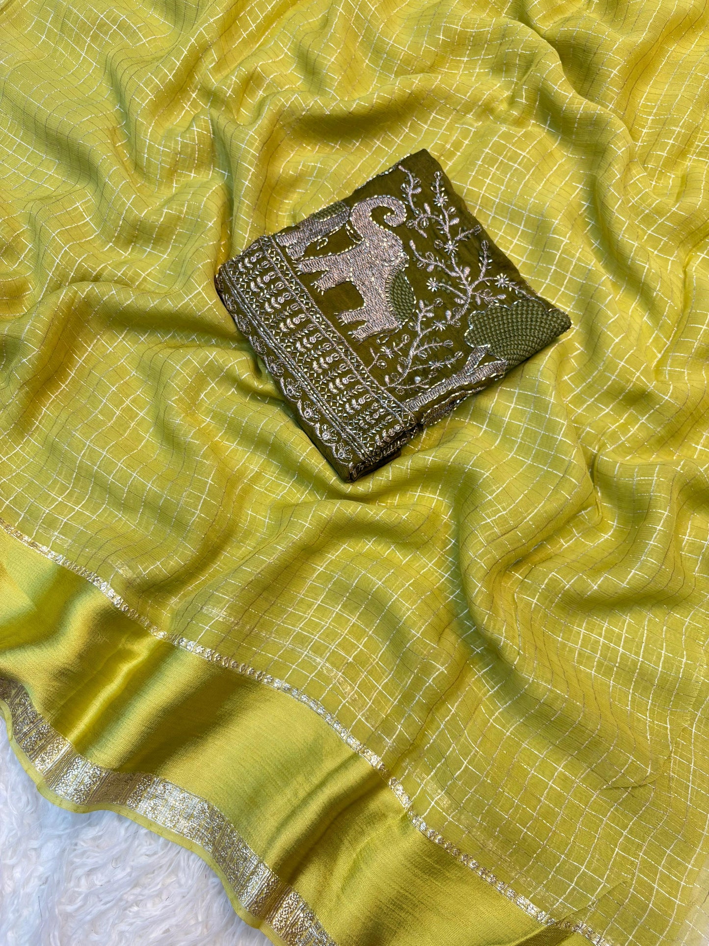 Stylish Viscose Georgette Saree