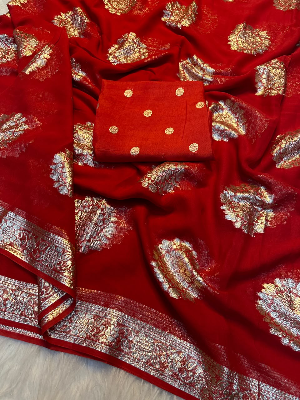 red Pure Viscose Georgette Red Saree with Golden Zari Weaving by women shoppee