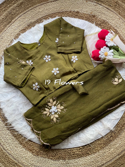 Rangoli Crush Silk Saree with Resham & Cutdana Handwork by women shoppee